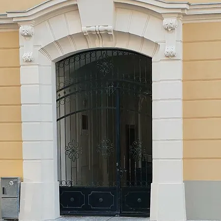 Romantic Flat * Bratislava