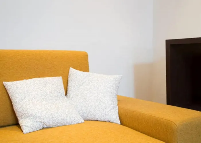 Romantic Flat *