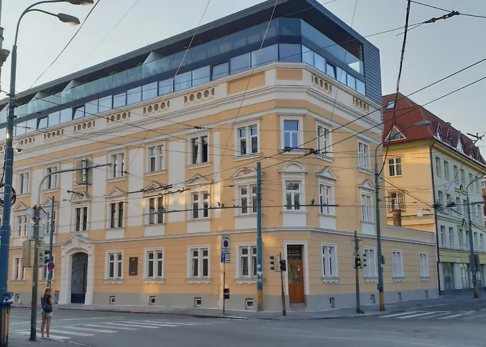 Romantic Flat Братислава