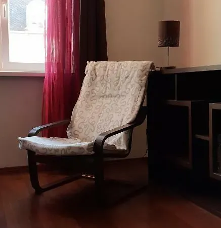 Romantic Flat *